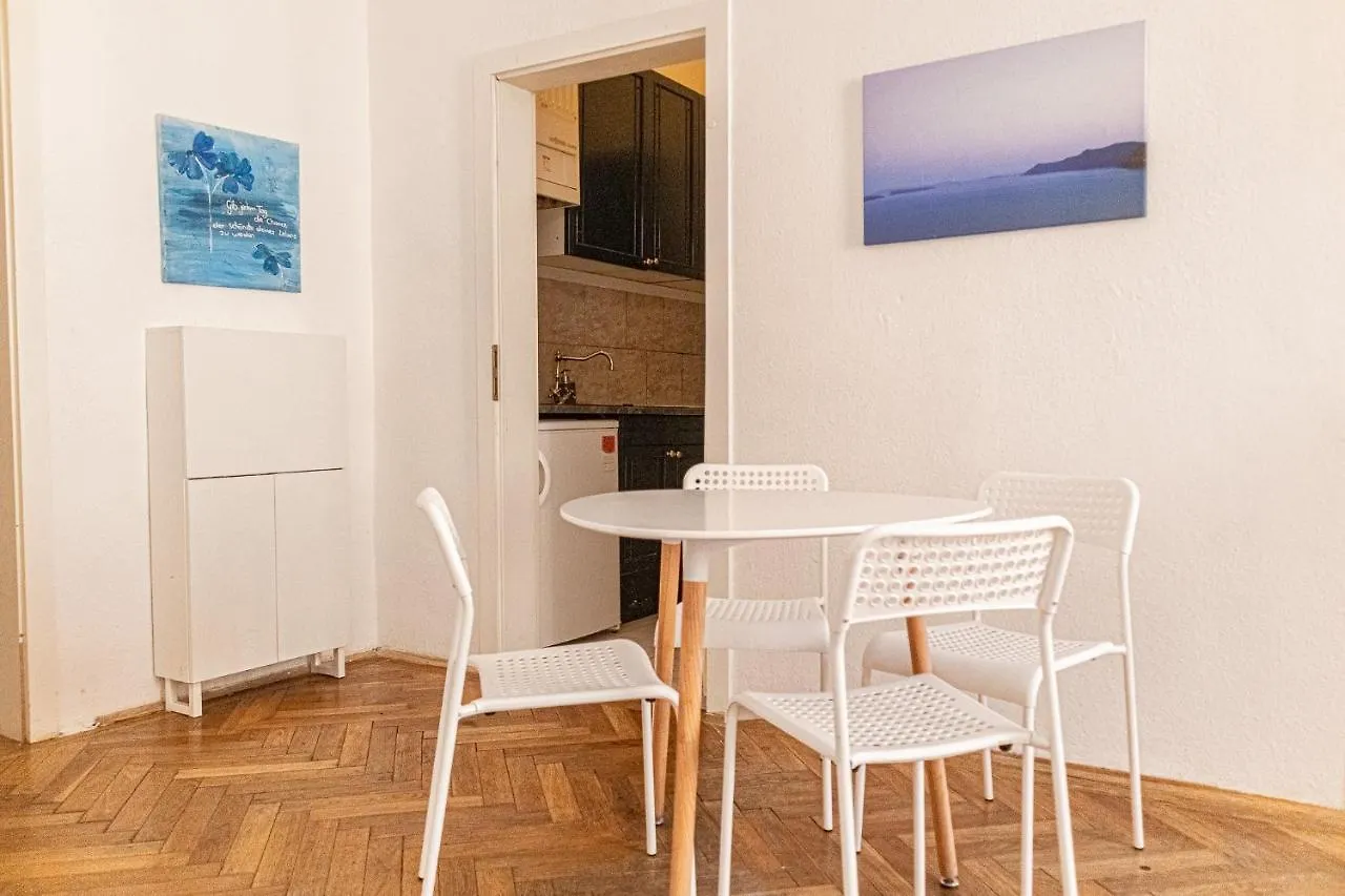 Apartament Peerles 2Br Apt. Perfectly Situated&Well Connected Wiedeń Austria