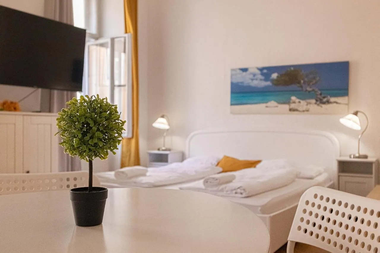Peerles 2Br Apt. Perfectly Situated&Well Connected Apartman Bécs