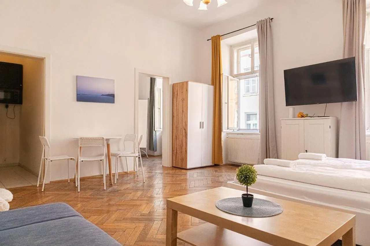 Peerles 2Br Apt. Perfectly Situated&Well Connected Lejlighed Wien